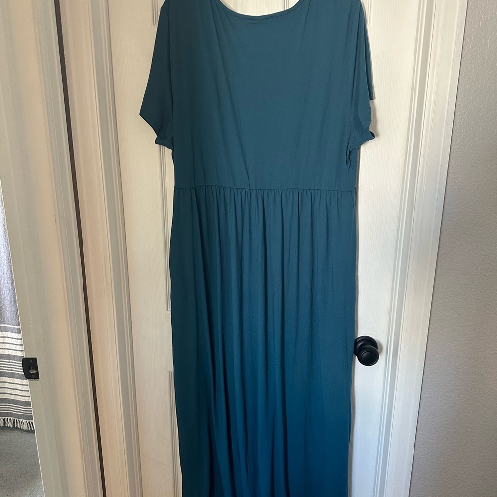 Elegant Teal Dress